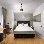 & Close To Old Town Hotel 3*