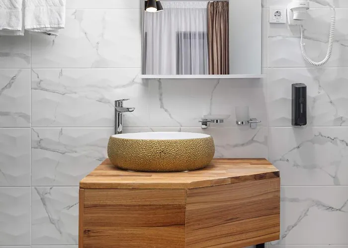 Labirint Location Hotel